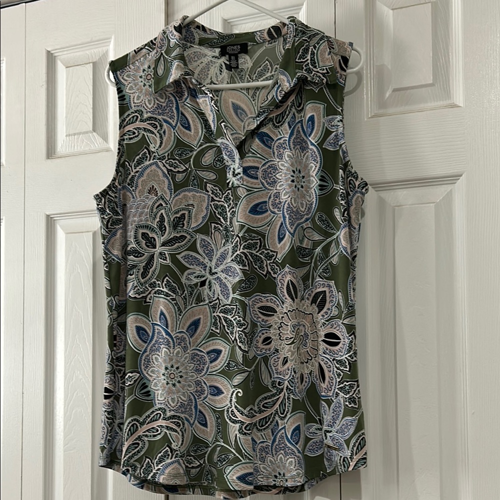 Jones New York Floral Sleeveless Blouse - Green and Blue